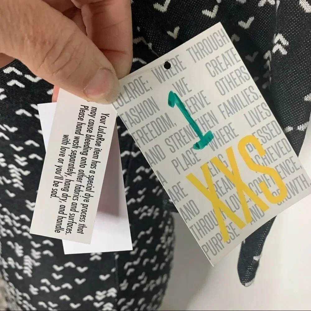 LuLaRoe XXS Julia Dress Black & White Pattern NWT - Picture 12 of 16